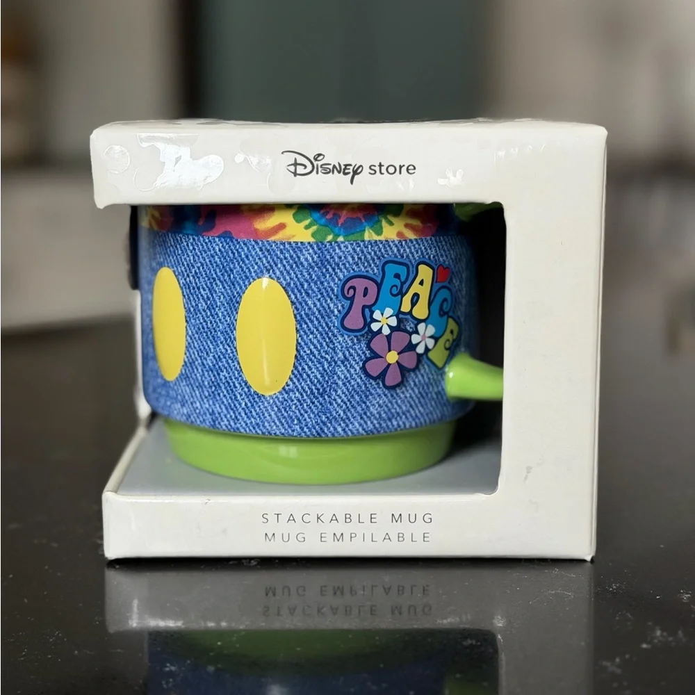 Disney Mickey Mouse Memories Mug 6/12 - Picture 2 of 4